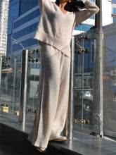 Load image into Gallery viewer, Elegant Temperament V-Neck Solid Color Women&#39;S Knitted Suit
