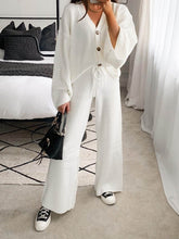 Load image into Gallery viewer, Solid Color Casual V-Neck Cardigan Loose Two-Piece Suit
