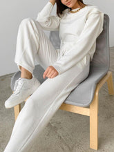 Load image into Gallery viewer, Cozy Shoulder Pads Long Sleeves Two-Piece Suit
