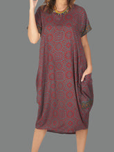 Load image into Gallery viewer, Casual Geometric Print Short Sleeve Round Neck Midi Dress
