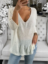 Load image into Gallery viewer, Women'S Fashion Casual V-Neck Long-Sleeved T-Shirt
