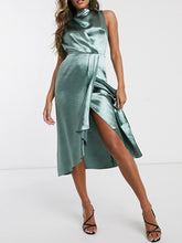 Load image into Gallery viewer, Sleeveless Solid Color Satin Midi Dress
