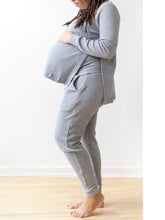 Load image into Gallery viewer, High-fork Top and Pocket Trousers Maternity Suit
