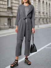 Load image into Gallery viewer, Casual Solid Color Simple Knitted Women&#39;s Three-piece Suit
