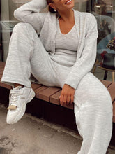 Load image into Gallery viewer, Comfortable Casual Solid Color Knitted Sweater Three-Piece Suit

