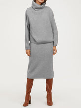 Load image into Gallery viewer, Loose Casual Fashion Women&#39;S Knitted Suit Skirt
