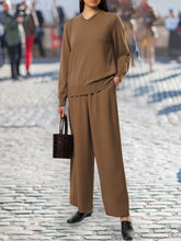 Load image into Gallery viewer, Loose Simple Solid Color Knitted Ladies Two-piece Suit
