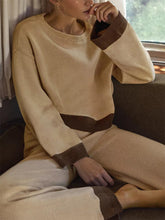 Load image into Gallery viewer, Comfortable Lazy Sexy Striped Color Matching Women&#39;S Knitted Suit
