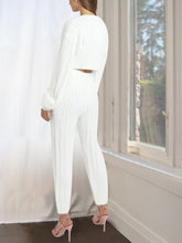 Load image into Gallery viewer, Simple Casual Solid Color V-Neck Women&#39;S Knitted Suit
