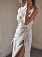 Load image into Gallery viewer, One-shoulder Mesh Long Wedding Dress
