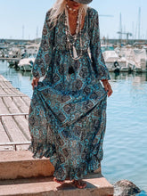 Load image into Gallery viewer, Retro Ethnic Print Women&#39;S Holiday Dress

