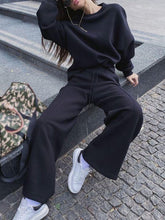 Load image into Gallery viewer, Women&#39;S Solid Color Casual Round Neck Sports Loose Two-Piece Suit
