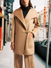 Load image into Gallery viewer, Women&#39;s Fashion Shawl Collar Casual Short Coat
