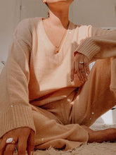 Load image into Gallery viewer, Women&#39;S Casual V-Neck Long-Sleeved Knitted Suit
