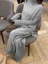Load image into Gallery viewer, Solid Color Turtleneck Knitted Suit
