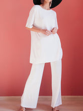 Load image into Gallery viewer, Simple Casual Loose Round Neck Short Sleeve Top Pants Suit

