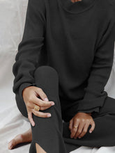 Load image into Gallery viewer, Solid Color Comfortable Long-Sleeved Knitted Suit
