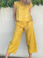 Load image into Gallery viewer, Fashion Casual Solid Color Loose Round Neck Short Sleeve Two-piece Suit
