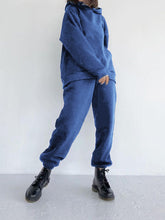 Load image into Gallery viewer, Pure Color Loose Sports Casual Hooded Suit

