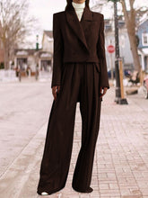 Load image into Gallery viewer, Fashion V-neck Short Two-piece Casual Solid Color Suit
