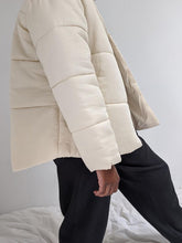 Load image into Gallery viewer, Fashion Casual Stand Collar Plush Fleece Warm Jacket
