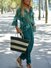 Load image into Gallery viewer, Fresh Floral Garden Leisure Women&#39;S Two-Piece Suit
