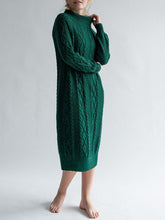 Load image into Gallery viewer, Autumn And Winter Warm Twist Round Neck Women&#39;S Knitted Long Dress
