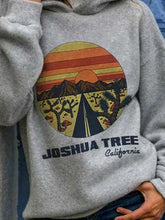 Load image into Gallery viewer, Women&#39;s Western Joshua Tree Print Hoodie Sweatshirt
