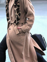 Load image into Gallery viewer, Women&#39;s Woolen Fashion Casual Thick Coat
