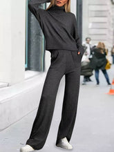 Load image into Gallery viewer, Women&#39;s High Neck Knitted Solid Color Two-piece Suit
