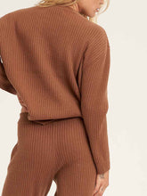 Load image into Gallery viewer, Casual Solid Color Round Neck Pocket Trousers Knit Suit
