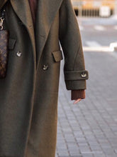 Load image into Gallery viewer, Fashion Solid Color Women&#39;s Casual Jacket
