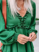 Load image into Gallery viewer, Romantic Elegant Cake Women&#39;S Holiday Dress
