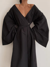 Load image into Gallery viewer, Pure Color Fashion V-Neck Belt Ladies Dress
