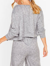 Load image into Gallery viewer, 达不到供应链要求，产品下架Long Sleeve Cardigan Knitted Three-Piece Suit
