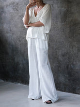 Load image into Gallery viewer, Solid Color Mid Sleeve Loose Casual Two Piece Suit
