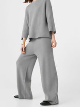 Load image into Gallery viewer, Fashionable And Simple Temperament Women&#39;S Knitted Sweater Suit
