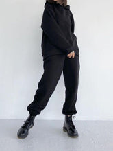 Load image into Gallery viewer, Pure Color Loose Sports Casual Hooded Suit
