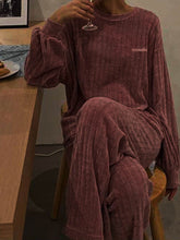 Load image into Gallery viewer, Women&#39;s Embroidery Solid Color Knitted Casual Two-piece Suit
