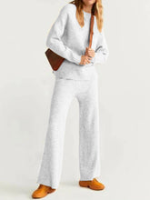 Load image into Gallery viewer, Simple And Casual Women&#39;S Knitted Suit
