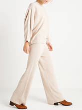 Load image into Gallery viewer, Simple Pure Color Temperament Casual Women&#39;S Knitted Suit
